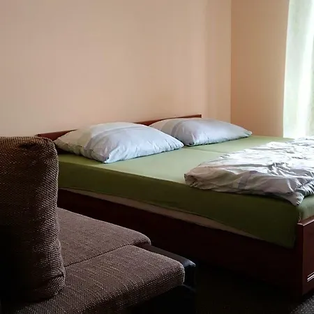 Dw Fantazja Bed and breakfast 3*