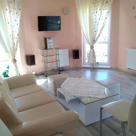 Dw Fantazja Nocleg ze śniadaniem Kołobrzeg