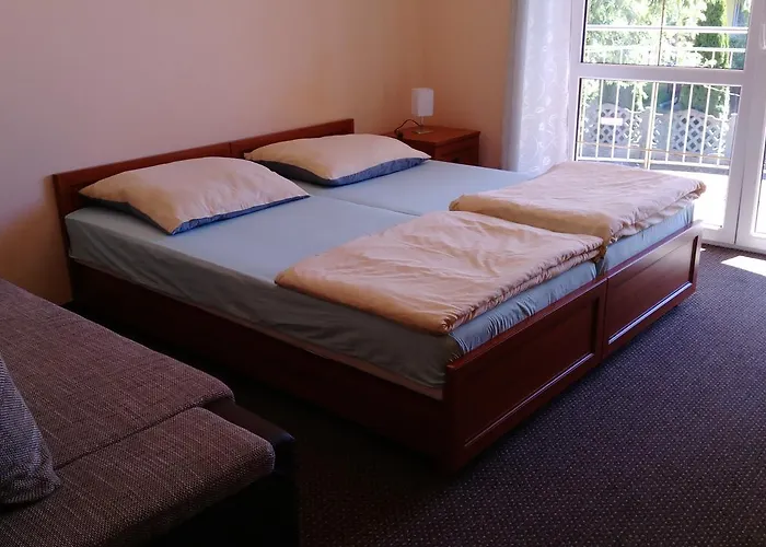 Bed and breakfast Dw Fantazja 3*